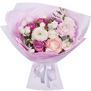 White rose 50 cm - 5, Ranunculus Pink - 2, Spray peony rose Misty Bubbles, 50 cm - 4, lisianthus - 4, Ranunculus White - 1, Eucalyptus Cinerea, Wrapping Paper