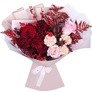 Red rose 50 cm - 2, Pink rose 50 cm - 2, Carnation red - 6, Carnation white, cream - 4, Fern (1 pc.), Ilex, Leukodendron, Wrapping Paper, Ribbon