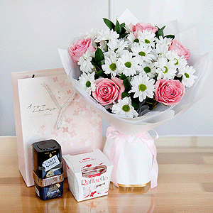 Gift set "Provence Aroma with candies and coffee" with delivery Vologda