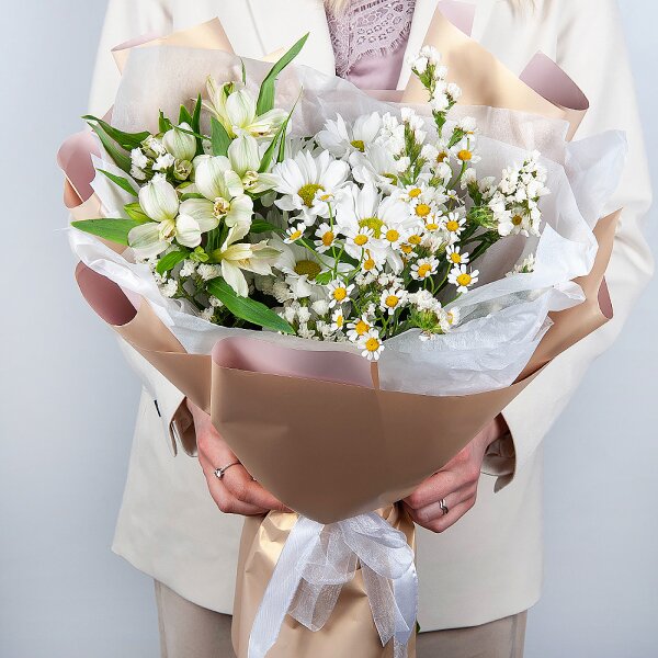 Alstromeria white, soft pink - 6, Bacardi White Spray Chrysanthemum - 1, Chamomile - 2, White statice, Wrapping Paper