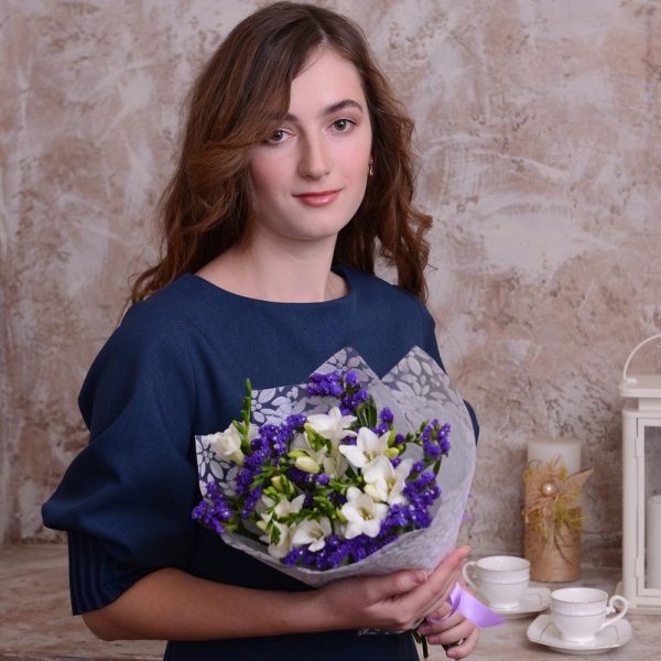 Freesia - 9, Blue Statice, Felt, Ribbon