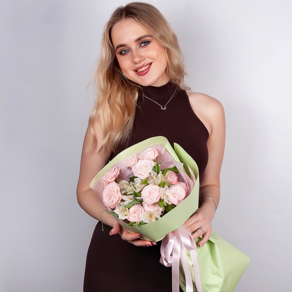 Peony sprayrose - 4, Alstromeria white, soft pink - 3, Wrapping Paper