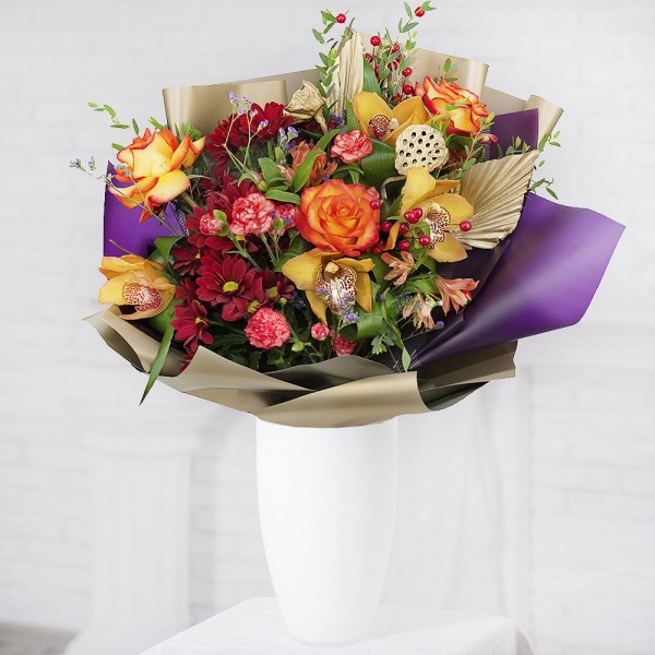 Yellow rose 50 cm - 5, Orchid bud yellow/brown Cymbidium - 6, Alstromeria white, soft pink - 4, Pink spray carnation - 6, Bacardi Red Spray Chrysanthemum - 4, Flask for orchids, Aspidistra (1 pc.), Sedum, Limonium (1 pc.), Eucalyptus parvifolia (1 pc.), Wrapping Paper, Decorative element medium