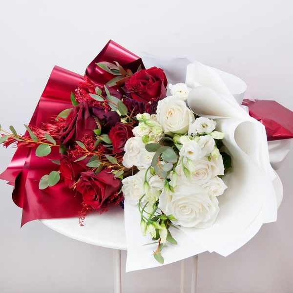 White rose 50 cm - 5, Red rose 50 cm - 5, lisianthus - 2, Spray rose: red 50 cm - 1, Spray rose: white, cream, light pink 50 cm - 1, Solidago (1 pc.), Ruscus, Dried flowers decor, Wrapping Paper, Eucalyptus parvifolia (1 pc.)