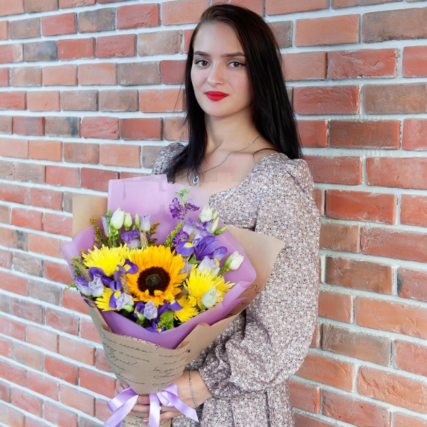 Sunflower - 1, Irises - 3, Baltica Yellow Spray Chrysanthemum - 3, Matthiola Lilac - 2, lisianthus - 2, Purple Lisianthus (Eustoma) - 1, Dried flowers decor, Wrapping Paper