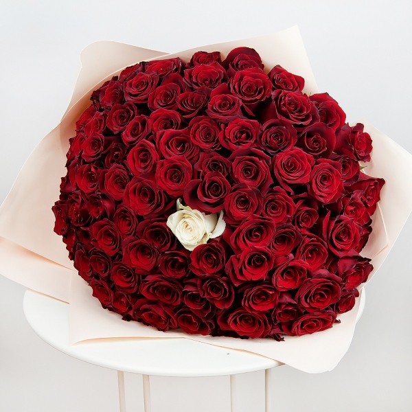 Red rose 50 cm - 160, White rose 50 cm - 1, Wrapping Paper