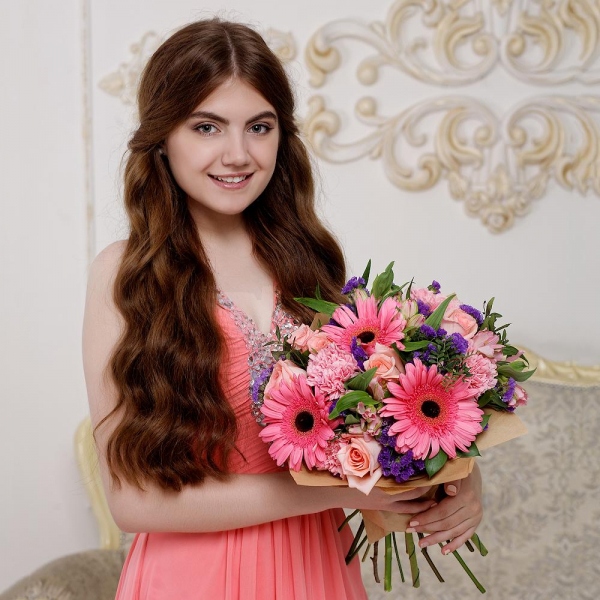 Pink rose 50 cm - 11, Pink carnation - 8, Gerbera pink - 6, Alstromeria white, soft pink - 6, Blue Statice, Pistachio, Wrapping Paper, Ribbon