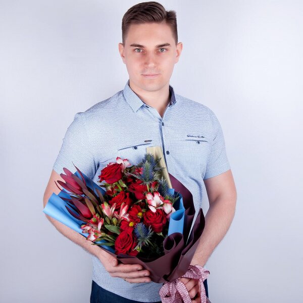 Alstromeria Red, Bright Pink - 3, Red rose 50 cm - 5, Bacardi Red Spray Chrysanthemum - 2, Leukodendron, Eryngium, Wrapping Paper, Ribbon