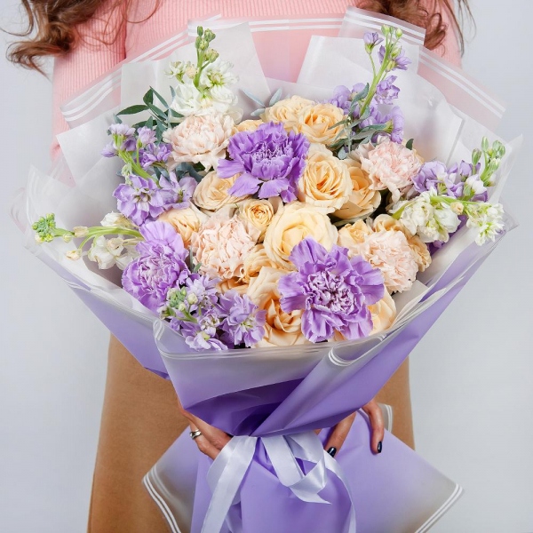 Spray rose: white, cream, light pink 50 cm - 3, Carnation white, cream - 4, Matthiola Lilac - 7, Lilac carnation - 3, Pistachio, Wrapping Paper