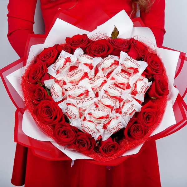 Red rose 50 cm - 19, Box of candies «Raffaello» 150 g, Bouquet frame structure, Wrapping Paper, Ribbon
