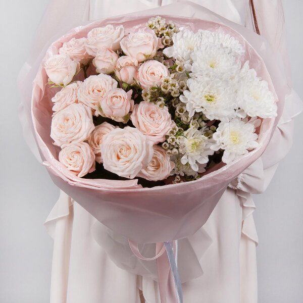 Peony sprayrose - 3, Baltica White Spray Chrysanthemum - 2, Waxflower (1 pc.), Wrapping Paper