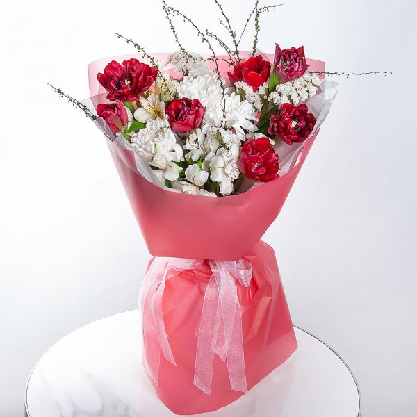 Baltica White Spray Chrysanthemum - 1, Alstromeria white, soft pink - 3, Red tulip - 9, White statice, Artificial branch, Wrapping Paper
